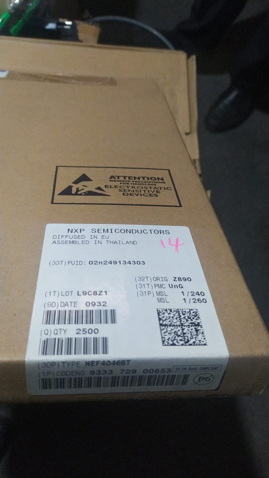 HCF4046BT
